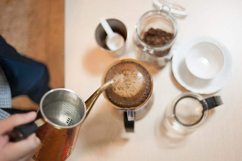 Hur fungerar droppkaffebryggare? Allt du behöver veta!
